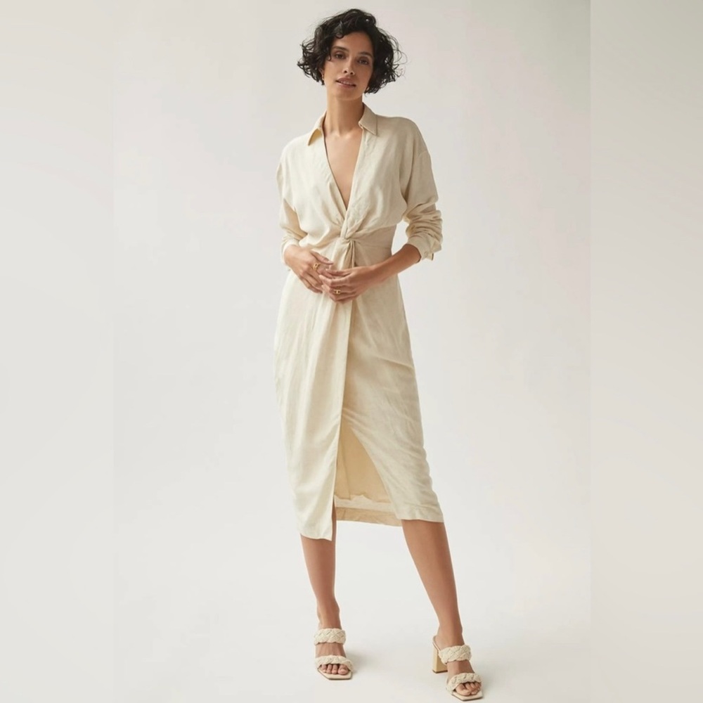 SOLD OUT Anthropologie V-Neck Knot Front Midi Dress